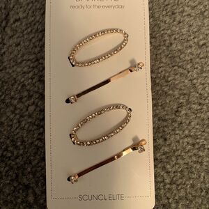 NWT Bobby and barrett hair clips